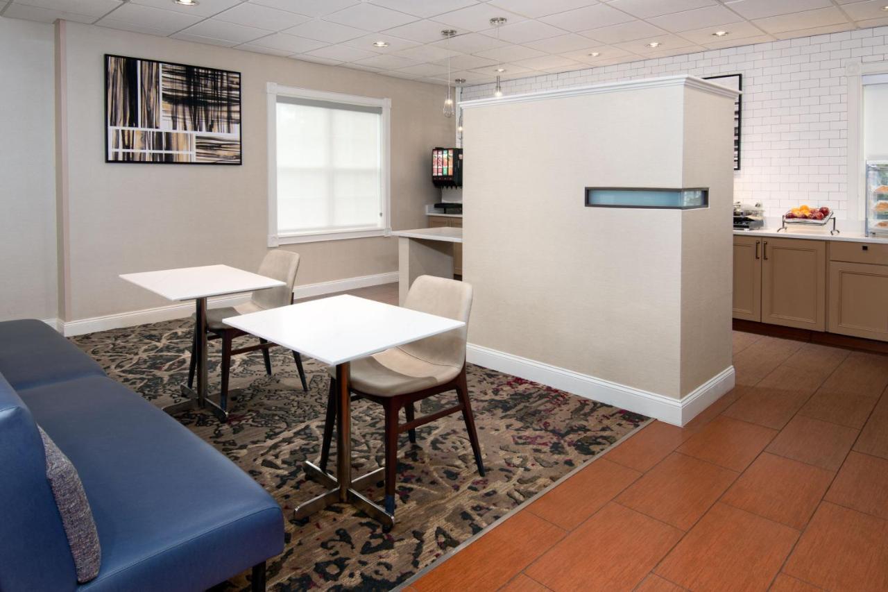 Residence Inn By Marriott Boston Brockton/Easton Eksteriør billede